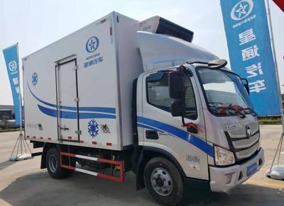 星通汽車全新冷藏車亮相華中物流展，引領冷鏈物流新變革